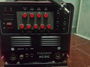Сварочный аппарат AWI TIG 200P AC/DC