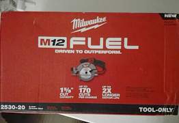 Циркулярная пила Milwaukee M12 2530-20 fuel