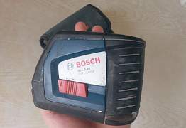 Линейный лазерный нивелир уровень Bosch GLL 2-50