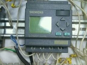 Логический модуль Siemens Лого 230RC