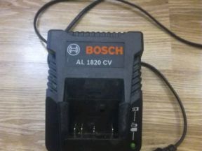  зарядное устройство Bosch AL 1820 CV