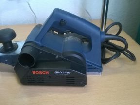 Рубанок Bosch GHO 31-82