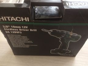 Шуруповерт новый Hitachi 12v