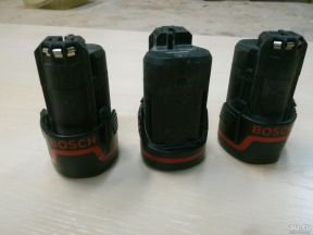 Батарея, акб Bosch 10,8 v. 1,3 Ач