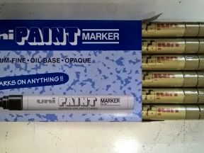 Маркер-краска Uni Paint PX-20 золотой