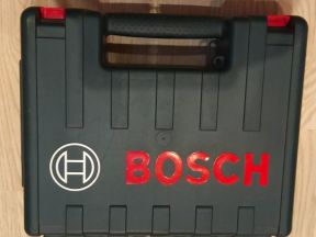 Аккумулятор bosh +зарядное+чемодан новое