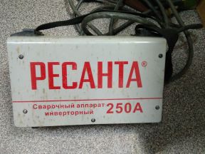 Сварочный аппарат Ресанта 250А