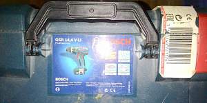 Дрель-шуруповёрт Bosch GSR 14.4 V-LI 0601 866 00F