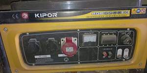 Продается генератор kipor KGE6500E3