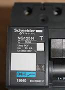 Выключатель автоматический трехполюсный Schneider
