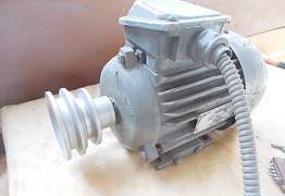 Асинхронный электродвигатель 4ам71Б4У3