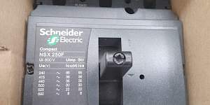 Продаются автоматические выключатели Schneider