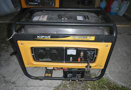 Бензиновый генератор kipor KGE 2500 E