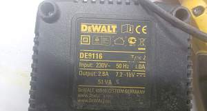 Dewalt DC411 Аккумуляторная ушм (Болгарка)