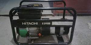 Бензиновый генератор Hitachi E 24 SB