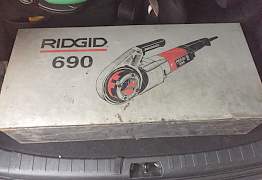 Резьборез Ridgid 690 электрический